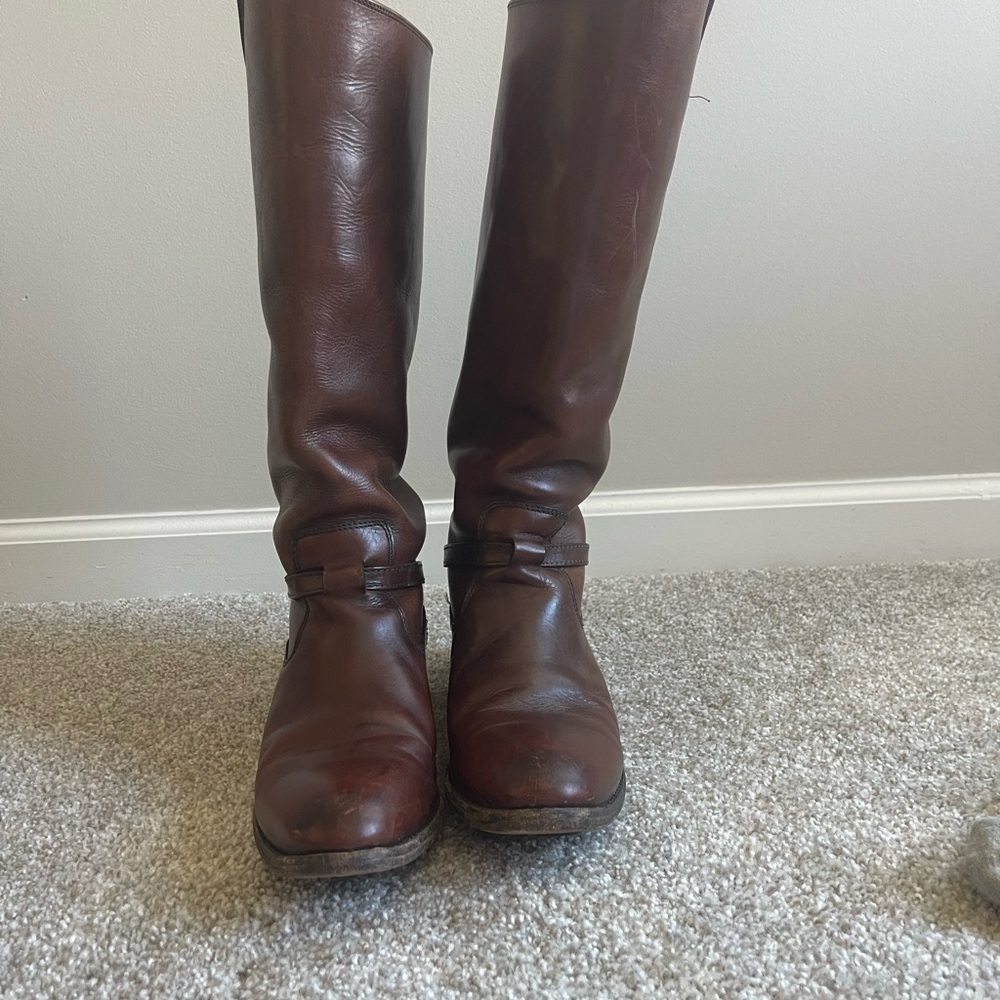 Frye Lindsay Plate Riding boots